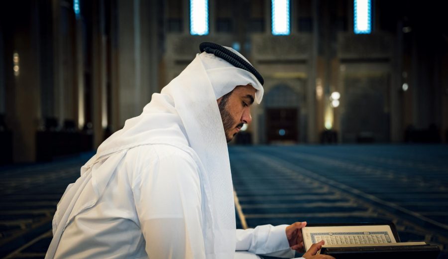 Iran Strikes UAE Oil Hub: Global Energy Crisis