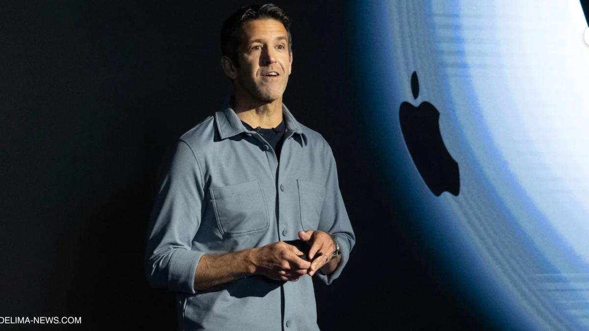 Apple Gets a New CEO: Tim Cook’s 15-Year Legacy and How John Ternus Could Change Apple