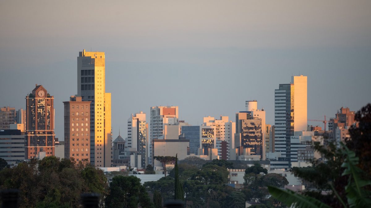 Brazilian Police Rescue 13 Children Held Hostage at Curitiba Kindergarten; Suspect Killed