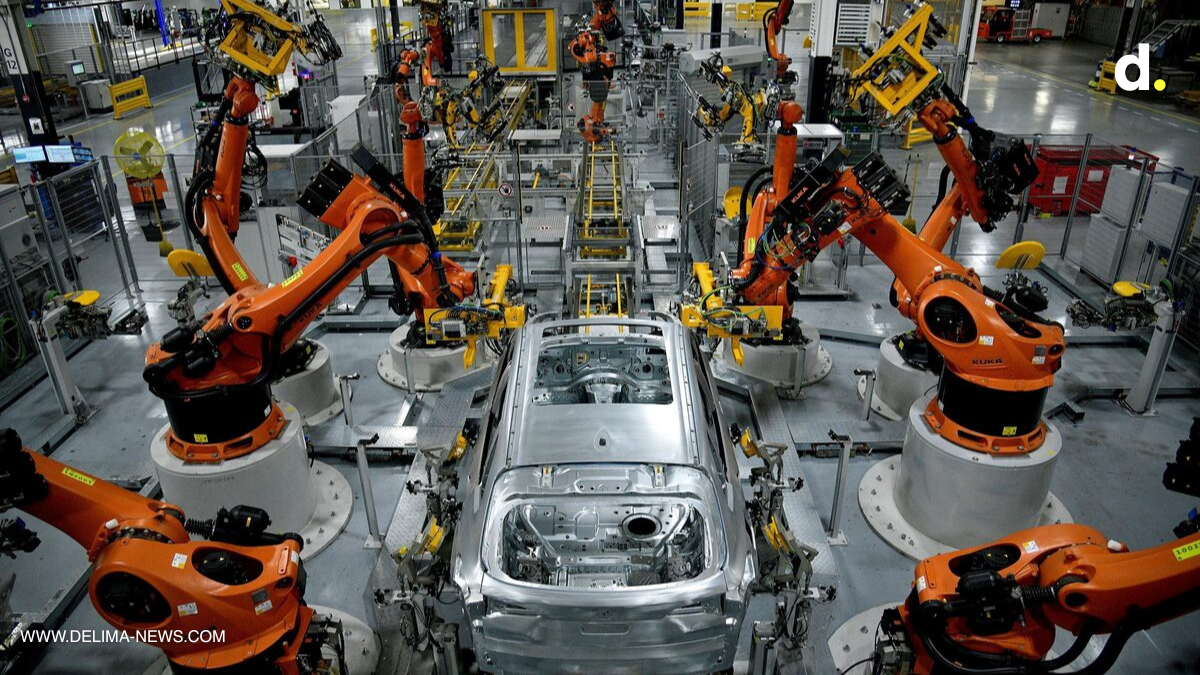 US Industrial Production Rises 0.7% in September, the Fed Says, With Capacity Utilization at 76.9% and Utilities Output Up 3.5%