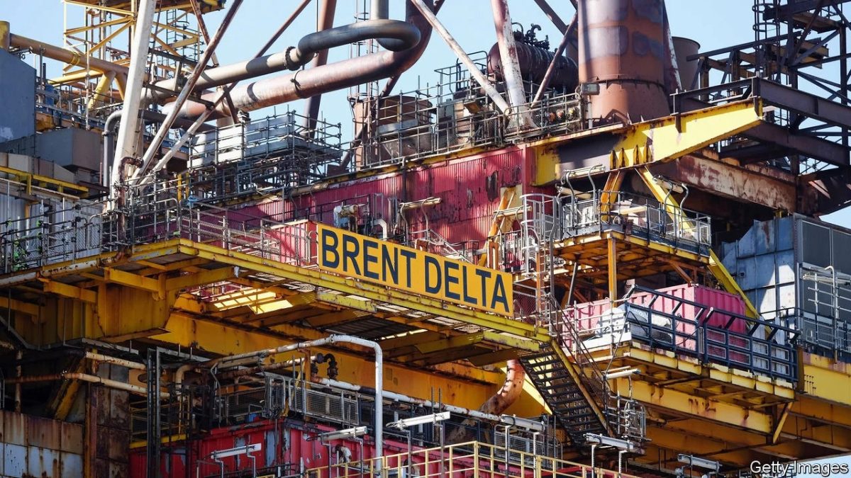 Brent Climbs Above $112 as US Blockade and Iran Talks Collide