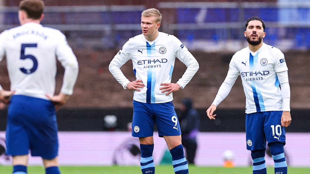 Manchester City and Arsenal Level on 21 Points as Manchester United Slump