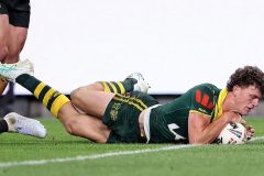 Australia Beat Fiji 36-22 to Top Their Rugby League World Cup Group