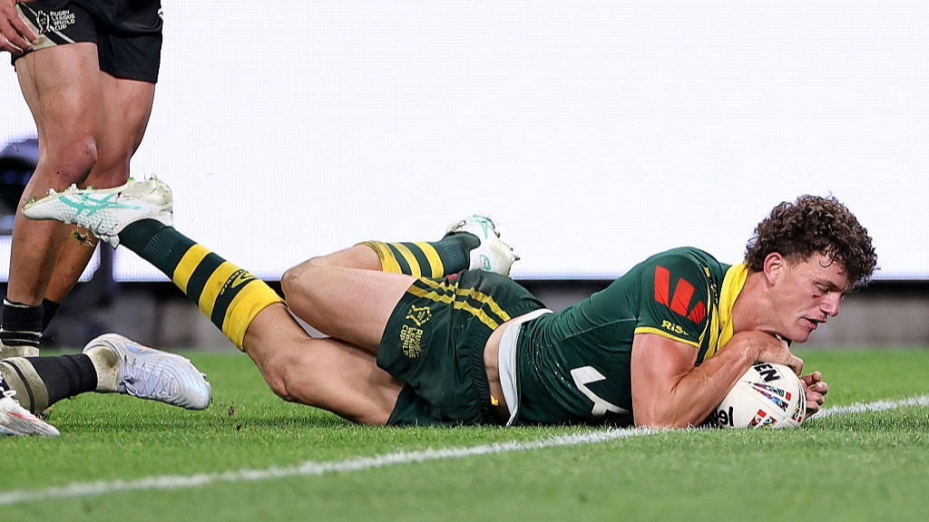 Australia Beat Fiji 36-22 to Top Their Rugby League World Cup Group
