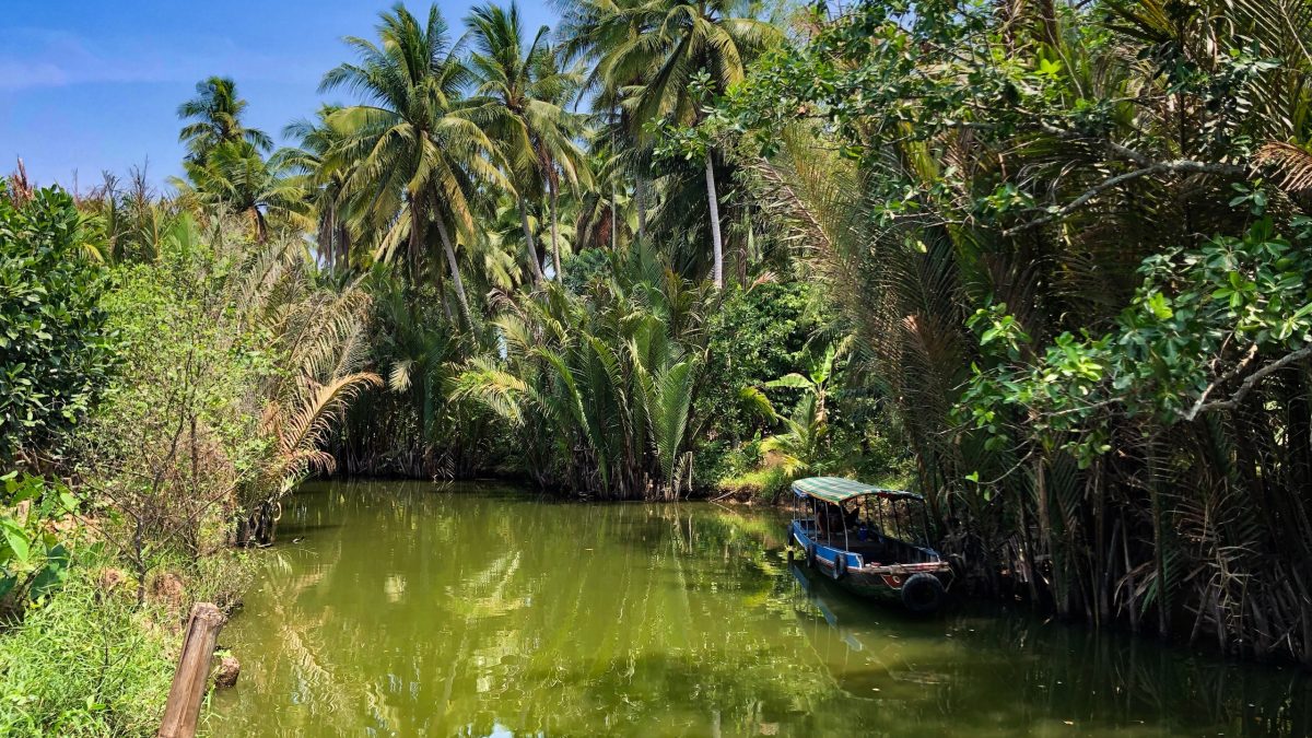 In Vietnam’s Mekong Delta, Farmers Learn to Grow Food With Saltwater as the Sea Advances