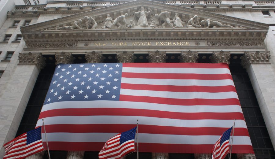 Wall Street Hits Record High as AI Optimism Outweighs Oil and Debt Worries