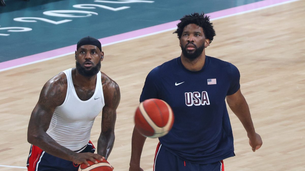 LeBron James Makes 76ers Debut: 10 Points, Five Assists and One Shot in 18 Minutes